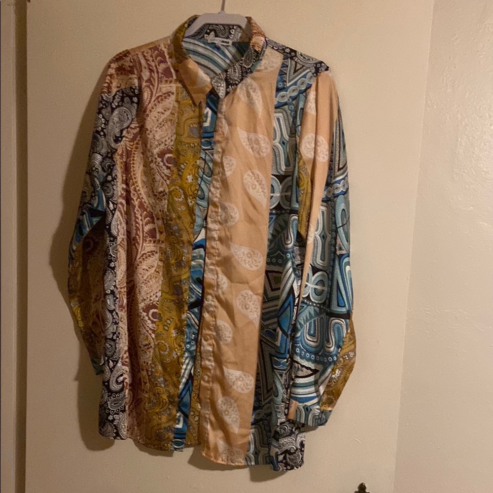 Multicolor Patterned Button-Up 👚 Blouse - Picture 4 of 4